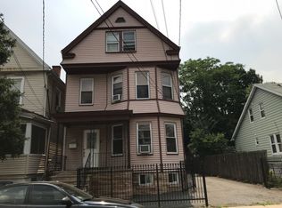 26 Maple Ave, Irvington, NJ 07111