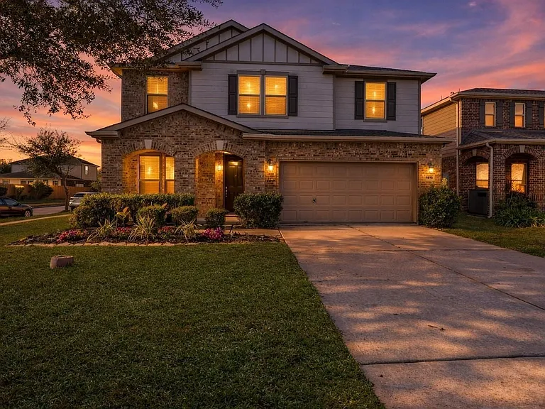 1615 Bel Riposo Ln — Photo 2