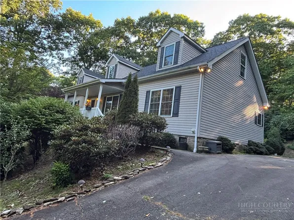 1305 Old Hampton Road, Boone, NC 28607