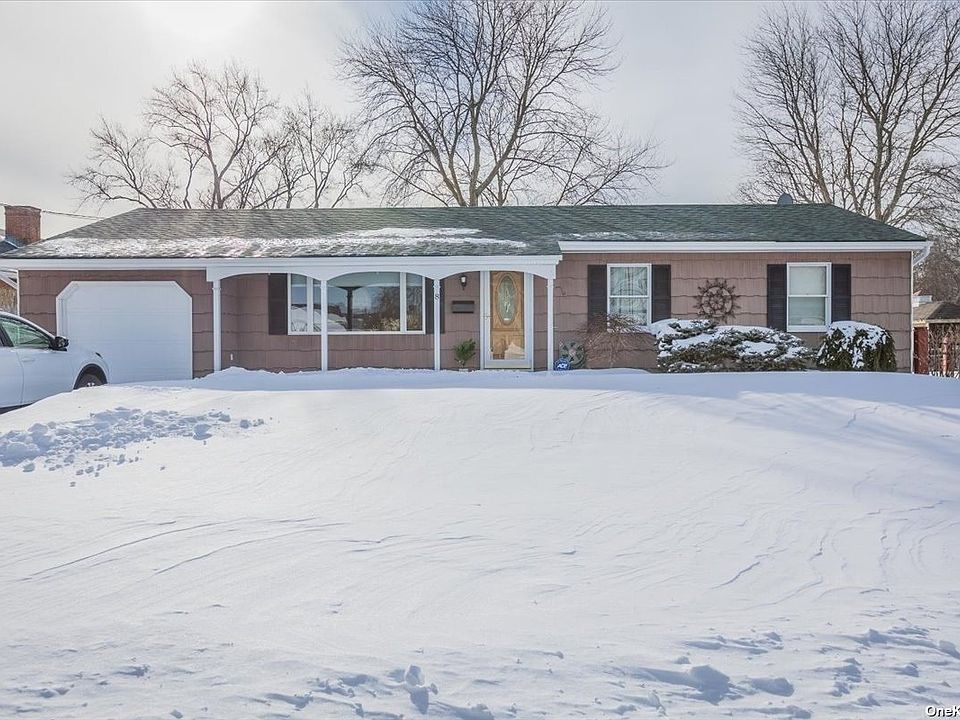 1st image of 8 Baymens Ct
