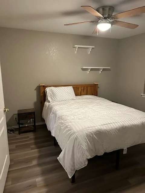 4 bed, 1950 sqft, $1,200 — Photo 2