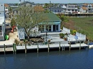 67 Patrick Dr, Manahawkin, NJ 08050