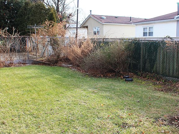 4th image of 188 Holden Blvd