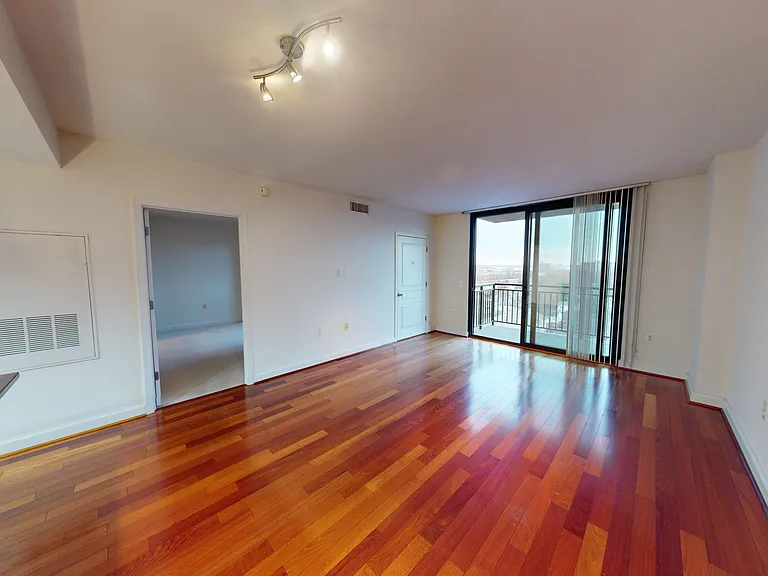 2451 Midtown Ave #1007 — Photo 3