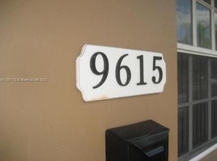 9615 SW 36th St, Miami, FL 33165