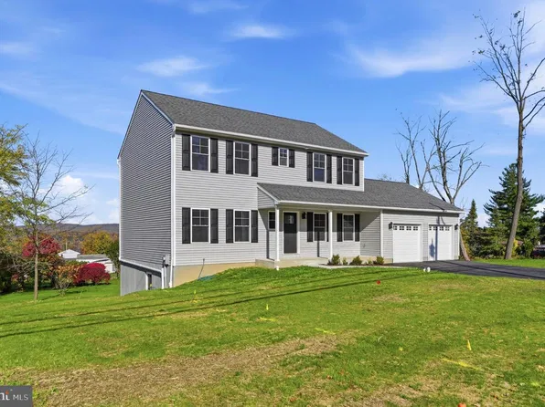 1563 Gilbertsville Rd, Pottstown, PA 19464
