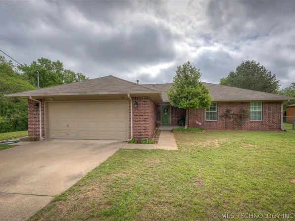 110 N 197th West Ave, Sand Springs, OK 74063