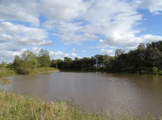 22403 Pittman Dr, Angleton, TX 77515