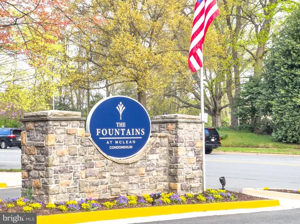 1507 Lincoln Way APT 301B, Mc Lean, VA 22102