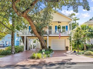 505 41st Ave S, North Myrtle Beach, SC 29582