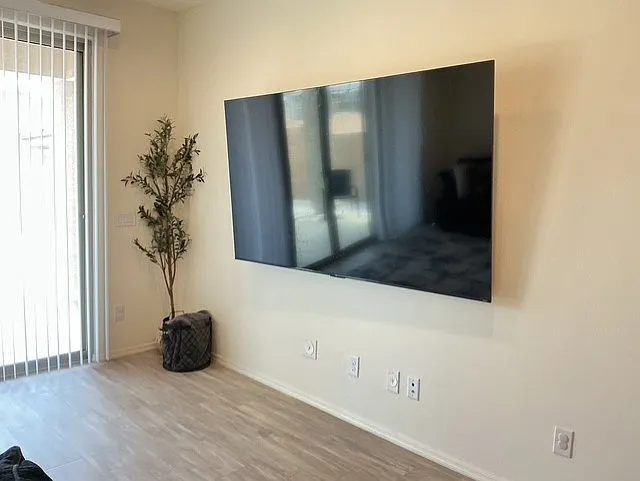 1268 E Jahns Dr — Photo 14