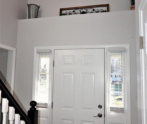 5th image of 90 Woodbridge Pl
