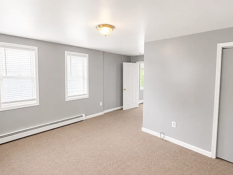 50 Charles St #1 — Photo 4