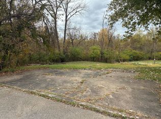 499 Putnam St, Parkersburg, WV 26101