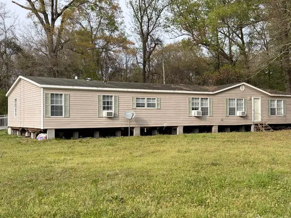 567 Highway 879, Oak Grove, LA 71263