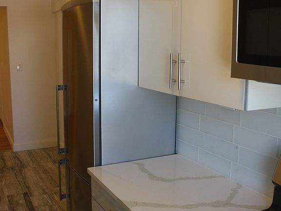 5th image of 3165 Nostrand Ave APT 1J