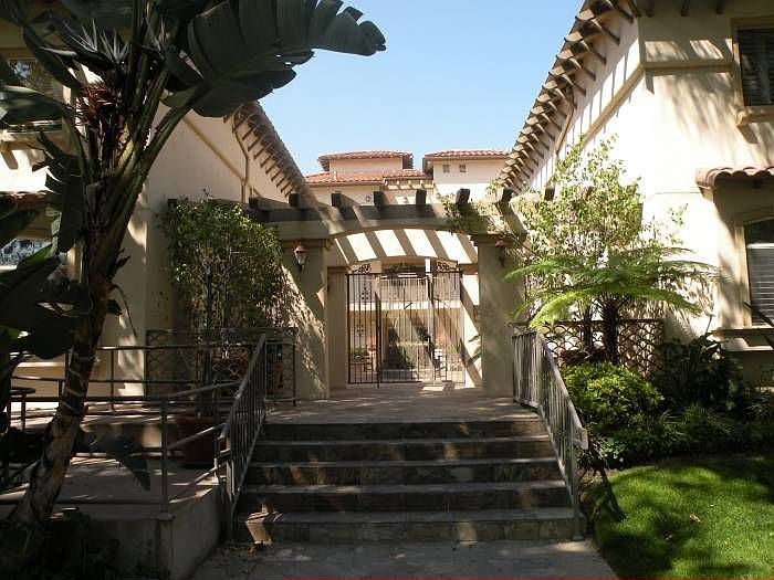 Burbank Condo For Lease