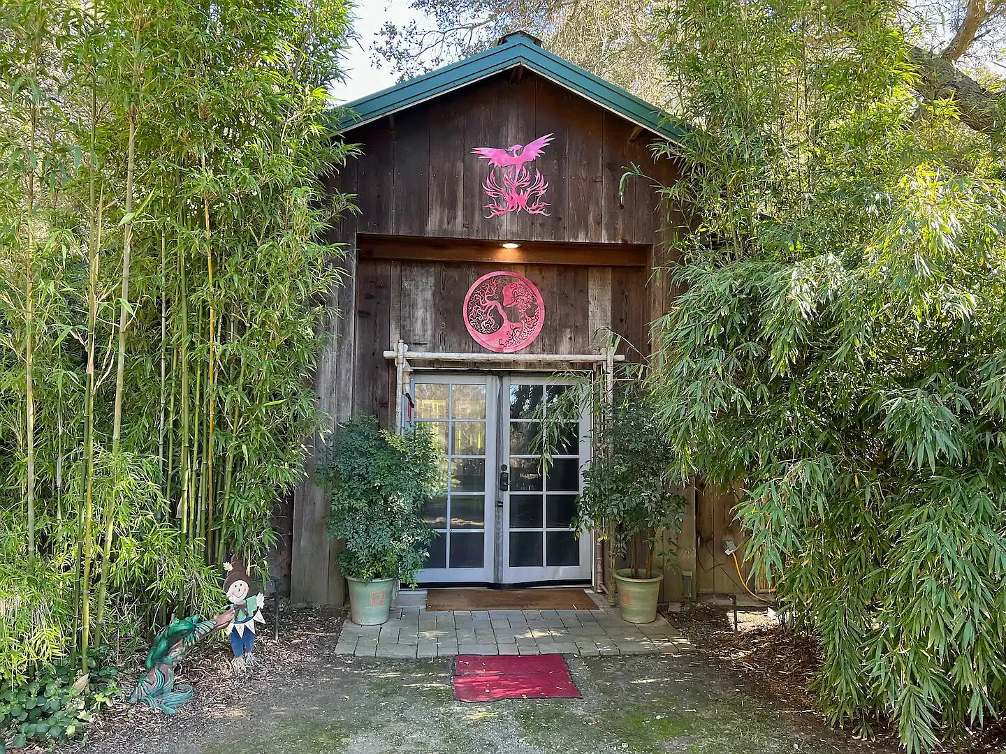 The Lodge at Tangled Oaks — Photo 1