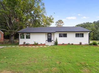 300 Loop Rd, Garner, NC 27529