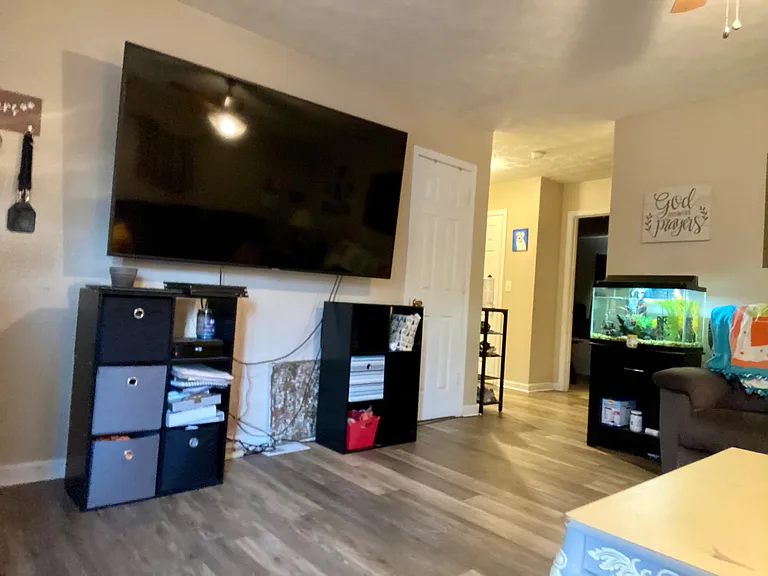 10 Martin Dr — Photo 8