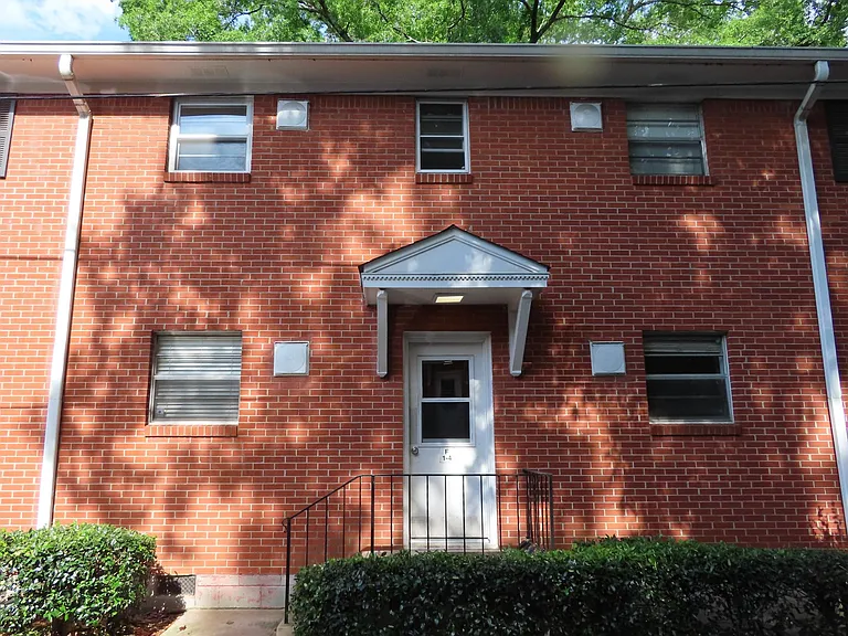 3660 Peachtree Rd NE — Photo 3