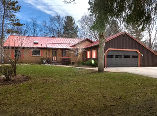 1007 S Michigan Ave, Hastings, MI