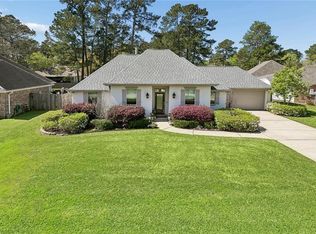 2064 W Ridge Dr, Mandeville, LA 70448