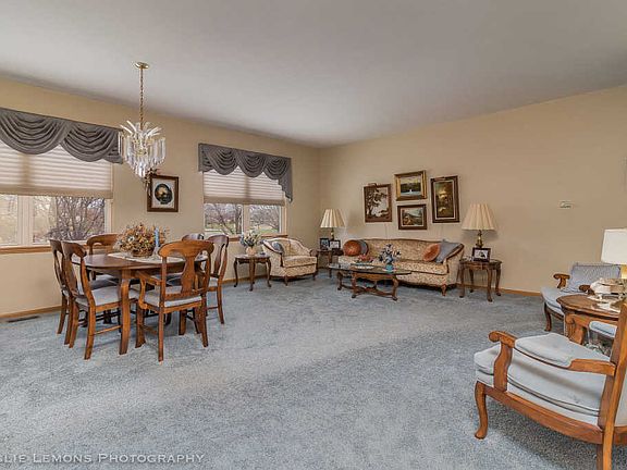 4th image of 21106 W Braxton Ln
