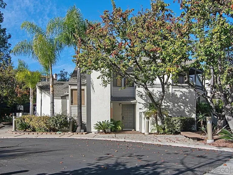 5959 El Escorial Way — Photo 34