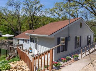 23202 Lake Shore Dr, Bernard, IA 52032