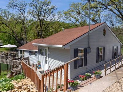 23202 Lake Shore Dr, Bernard, IA, 52032