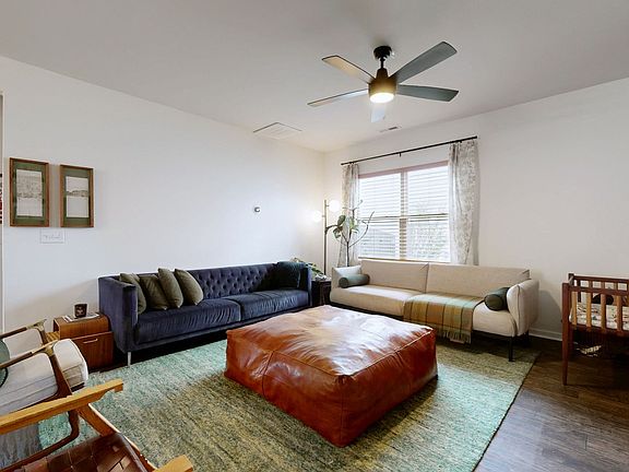 5th image of 1050 Lonergan Cir
