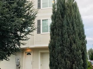 17374 SW Novato Ln, Beaverton, OR