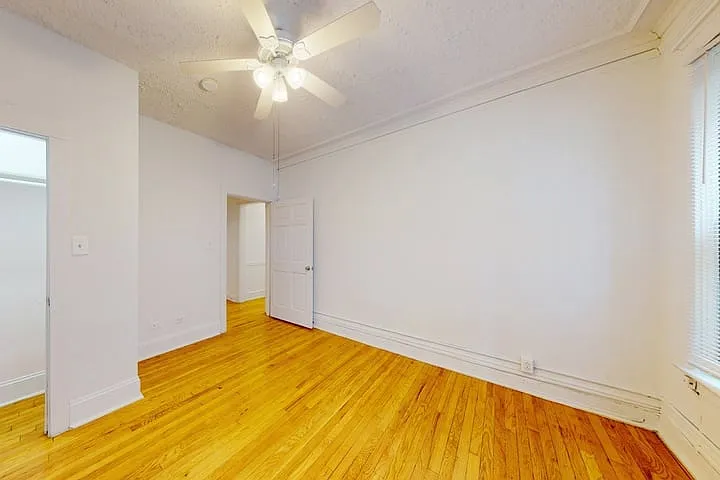 5335-5337 S. Woodlawn Avenue — Photo 17