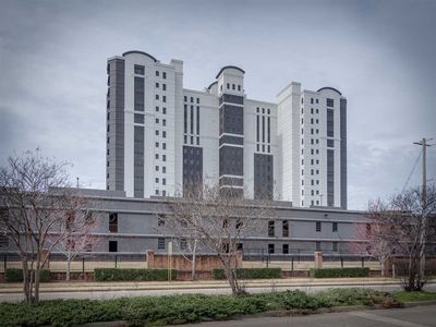 717 S Riverside Dr #1107, Memphis, TN, 38103