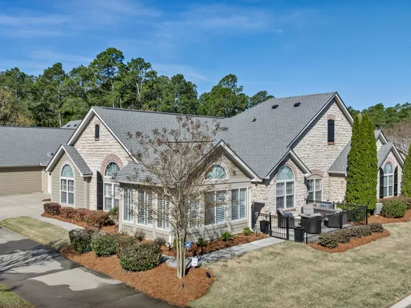 114 Peach Grove Cir, Elgin, SC 29045