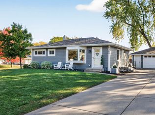 2360 Indian Way, North Saint Paul, MN 55109