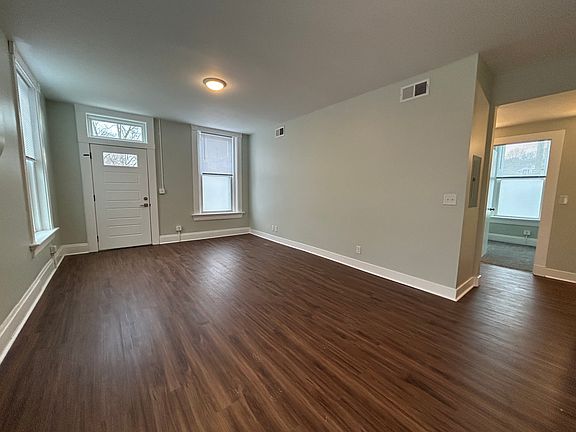 3rd image of 1863 Chase Ave #103