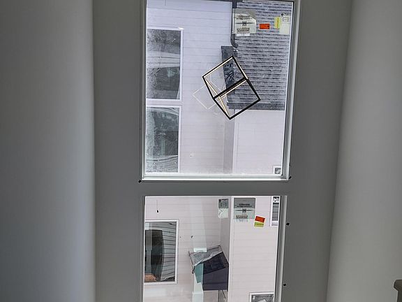 3rd image of 1013 Page St #100