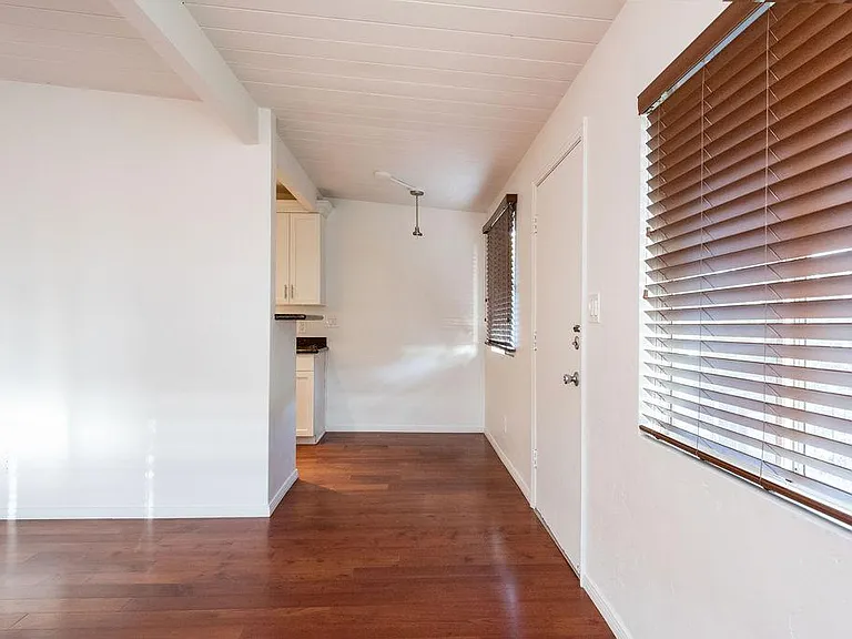 863 Sapphire St #9 — Photo 4