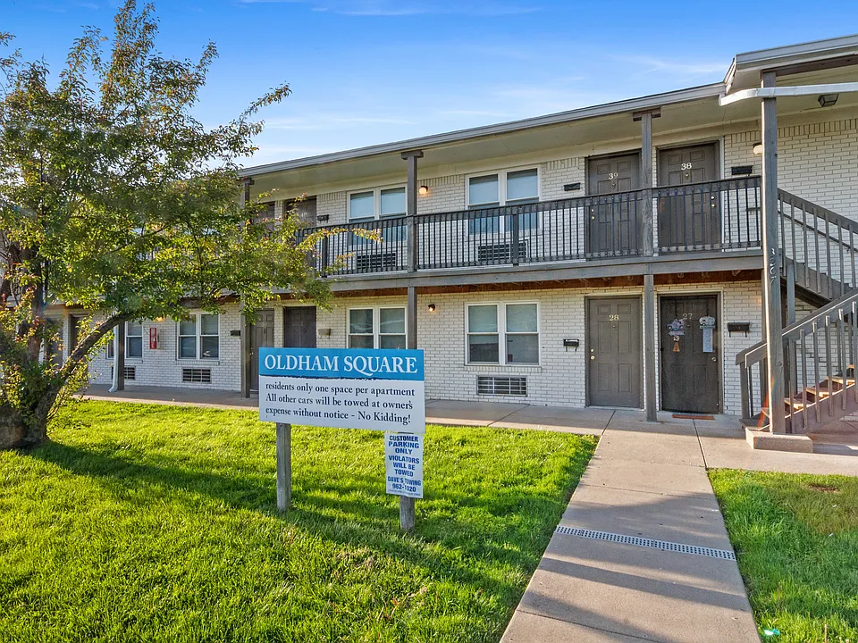 Oldham Square Apartments