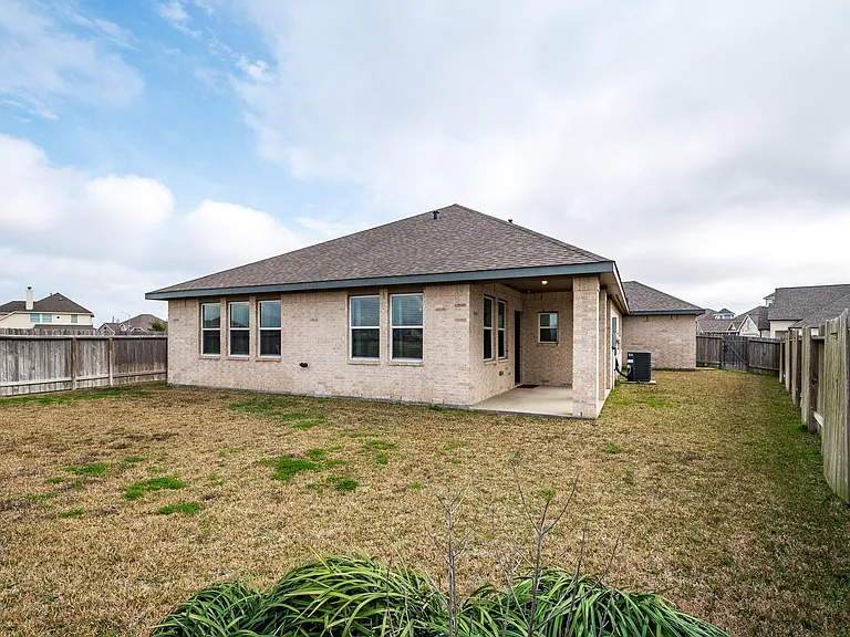 14231 Angelina Dr — Photo 30