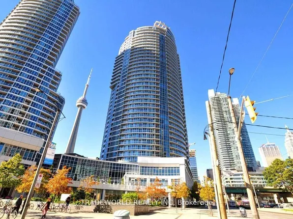 8 York St #909, Toronto, ON M5J 2Y2