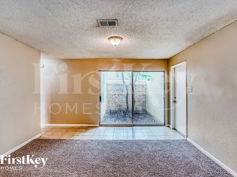 12838 Ashford Meadow Dr — Photo 8