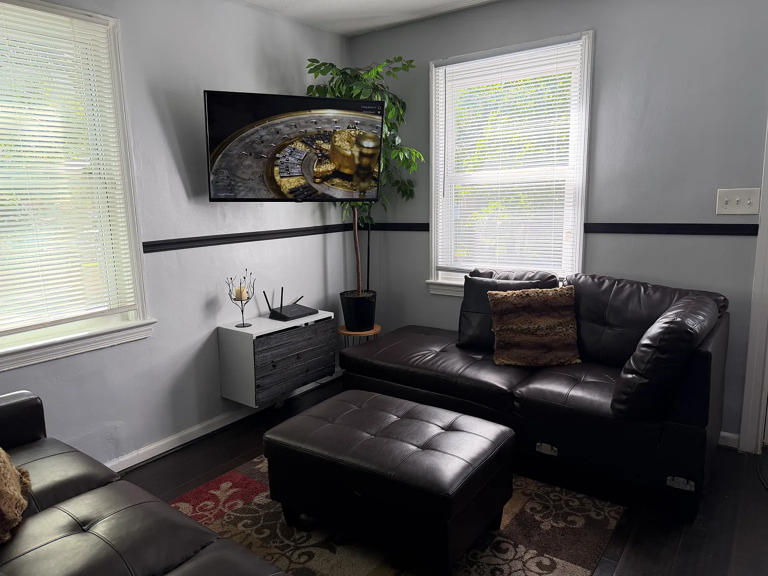 2 bed, 1100 sqft, $2,800 — Photo 2