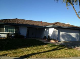 950 Plum Ct, Hollister, CA