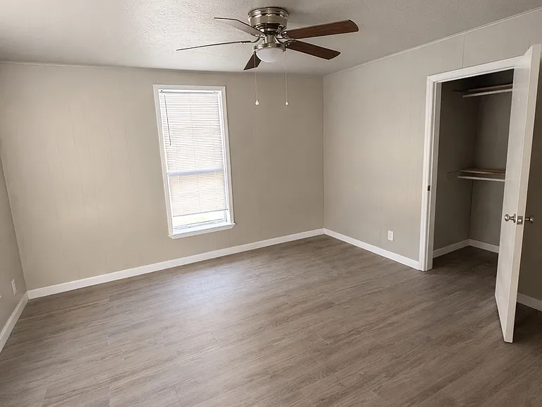605 N Pottenger Ave — Photo 9