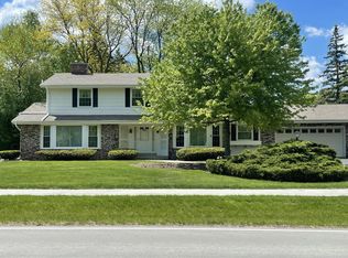 15305 Gebhardt Rd, Elm Grove, WI 53122