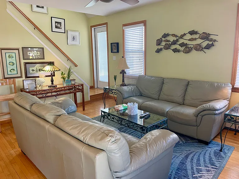 89 Lynbrook Ave — Photo 5
