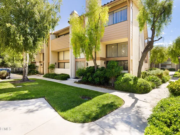 26320 W Plata Ln, Calabasas, CA 91302